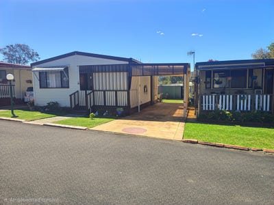 /international/au/40-278-280-princes-highway-bomaderry-nsw-152512664/