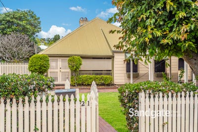 /international/au/21-first-avenue-sandgate-qld-152568228/