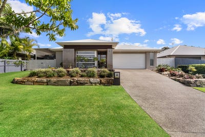 /international/au/29-pineview-drive-beerwah-qld-151602936/