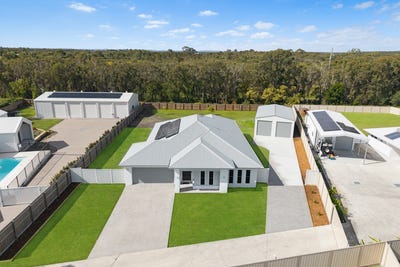 /international/au/12-champion-court-wondunna-qld-151488704/