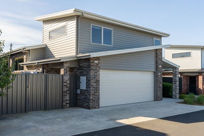 /international/au/21-169-steele-street-devonport-tas-151309544/