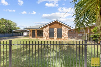 /international/au/16-cardinal-drive-emerald-qld-151271708/