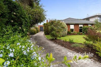 /international/au/75-south-road-rosebud-vic-152531924/