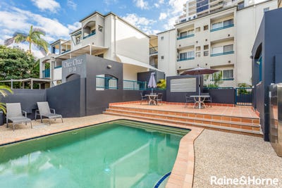/international/au/24-10-14-purli-street-surfers-paradise-qld-150834996/