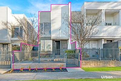 /international/au/9-geebung-lane-denham-court-nsw-148492320/