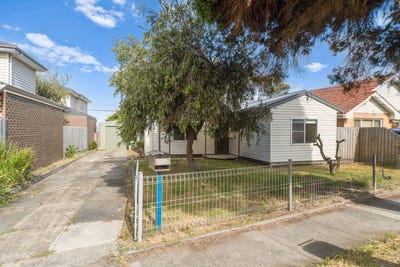 /international/au/9-inglis-avenue-frankston-vic-151397924/