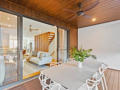 /international/au/37-19-governor-terrace-murarrie-qld-150959548/