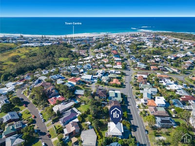 /international/au/29-mcphail-avenue-kingscliff-nsw-148625636/