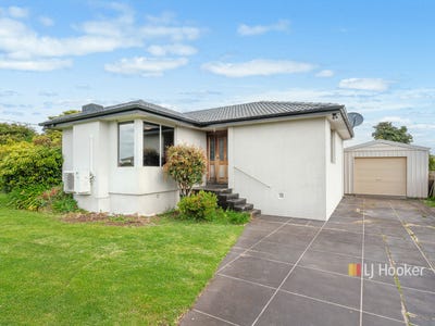 /international/au/119-nixon-street-devonport-tas-152697044/