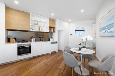 /international/au/309-92-maroondah-highway-ringwood-vic-148529500/