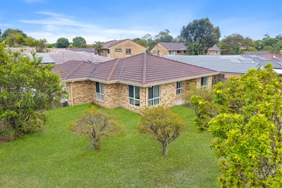 /international/au/21-cavill-place-runcorn-qld-151342324/
