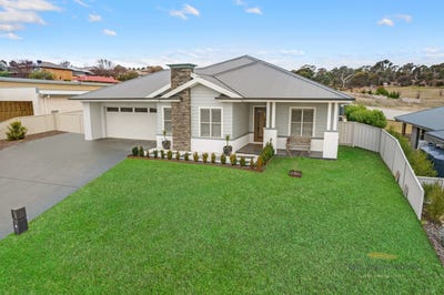 /international/au/69-hume-street-yass-nsw-148648512/?lang=it
