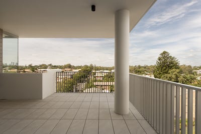 /international/au/304-109-clarence-road-indooroopilly-qld-151141296/