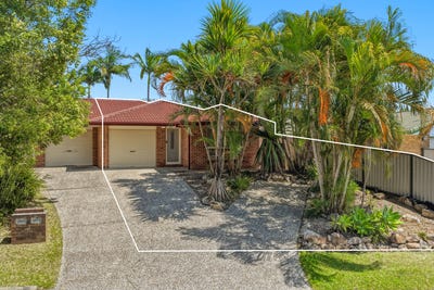 /international/au/2-22-woodland-drive-reedy-creek-qld-152642548/