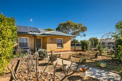 /international/au/6-bonnar-street-barmera-sa-151609412/