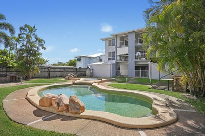 /international/au/2-65-cook-street-north-ward-qld-151413784/