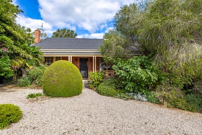 /international/au/5-montrose-avenue-netherby-sa-151321216/