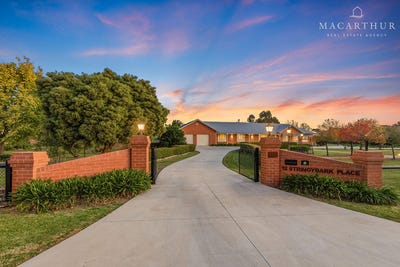 /international/au/12-stringybark-place-springvale-nsw-151185512/