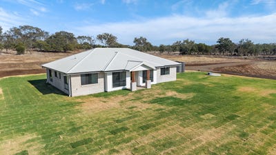 /international/au/630-oakey-pittsworth-road-aubigny-qld-152562176/