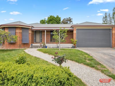 /international/au/3-east-street-yea-vic-152614768/