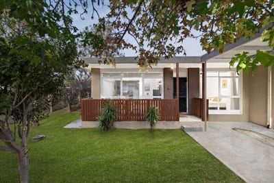 /international/au/1-51-53-screen-street-frankston-vic-151285496/