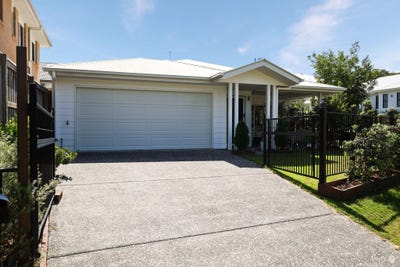 /international/au/23-chestnut-street-bahrs-scrub-qld-150907500/