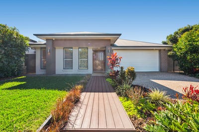 /international/au/28-majestic-circuit-thornlands-qld-148657092/?lang=en