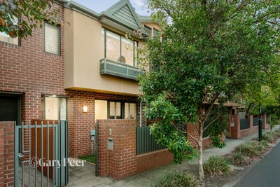/international/au/5-heath-drive-glen-huntly-vic-151234888/