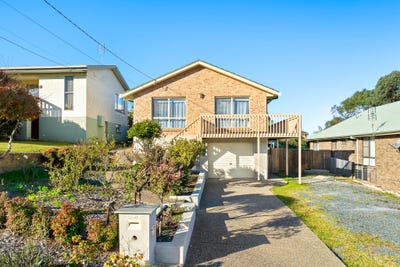 /international/au/56-montague-avenue-kianga-nsw-148468616/