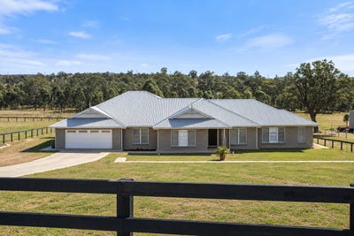 /international/au/69-stockyard-parade-muswellbrook-nsw-151408772/