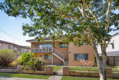 /international/au/10-gordon-street-stones-corner-qld-152606260/