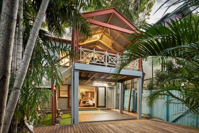 /international/au/8-regent-street-petrie-terrace-qld-148350276/