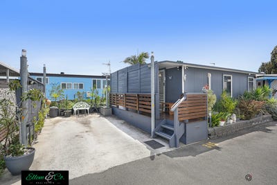 /international/au/305-19-judbooley-parade-windang-nsw-152626300/