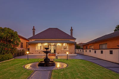 /international/au/38-bay-street-croydon-nsw-147985840/