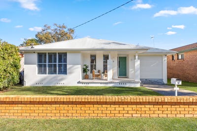 /international/au/9-edward-street-budgewoi-nsw-148532068/