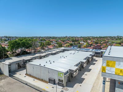 /international/au/iq-industrial-quarter-12-18-24-girawah-place-botany-nsw-504278676/