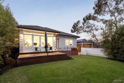 /international/au/1-2-stradbroke-road-boronia-vic-148669252/