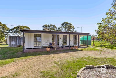 /international/au/5-fairview-drive-clunes-vic-151364872/