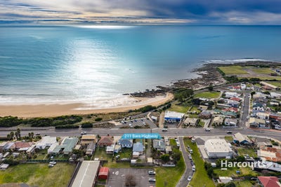 /international/au/211-bass-highway-cooee-tas-148448100/