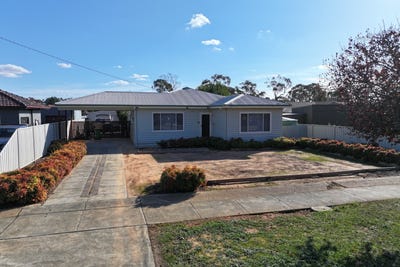 /international/au/48-hopetoun-street-rochester-vic-151174312/
