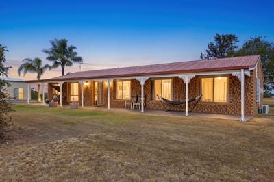 /international/au/62-smith-road-mount-marshall-qld-151106696/