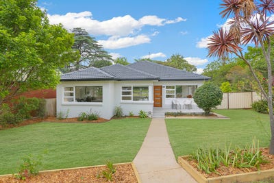 /international/au/1-evelyn-street-baulkham-hills-nsw-151256728/