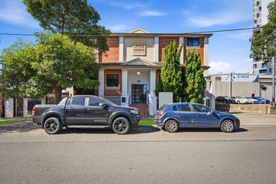 /international/au/21-96-98-castlereagh-street-liverpool-nsw-151096744/