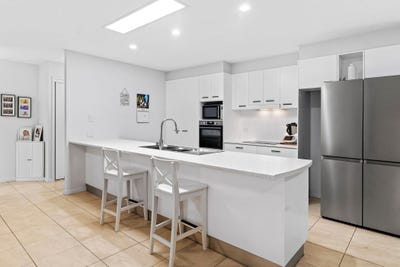 /international/au/13-heights-road-beerwah-qld-151358688/