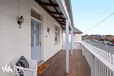 /international/au/304-argyle-street-north-hobart-tas-151466348/