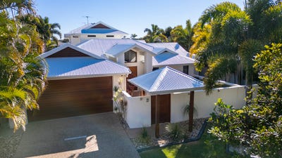 /international/au/103-voyagers-drive-banksia-beach-qld-148544080/