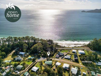 /international/au/29-serena-road-adventure-bay-tas-152461592/