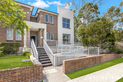 /international/au/11-1-woodlands-street-baulkham-hills-nsw-151535608/