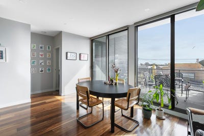 /international/au/110-332-high-street-northcote-vic-152359900/