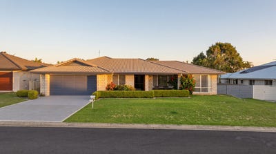 /international/au/11-tolga-place-junction-hill-nsw-151340264/